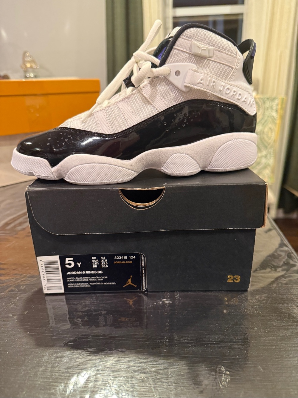 Air Jordan 6 Rings Youth Sneakers in White, Black, purple